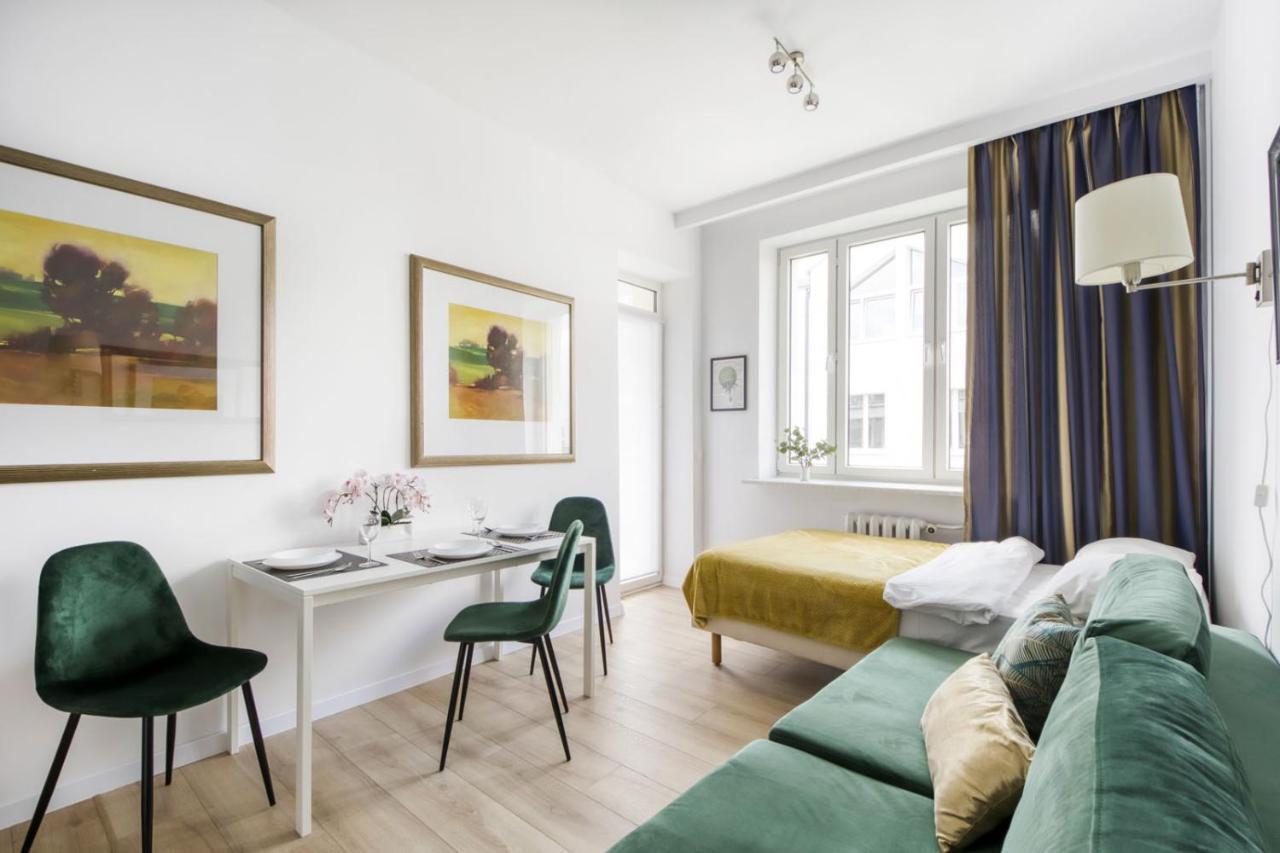 23 Unit Miniapartments Warszawa Lotnisko Okecie Fajne Ministudio Przy Bitwy Warszawskiej Экстерьер фото